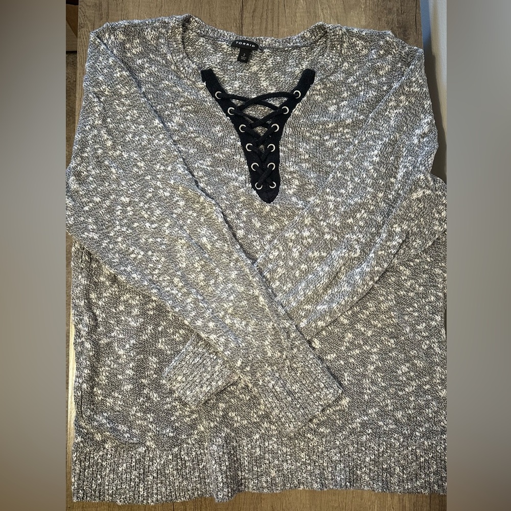 Torrid 2x Lace Up V Neck Heather Gray Sweater